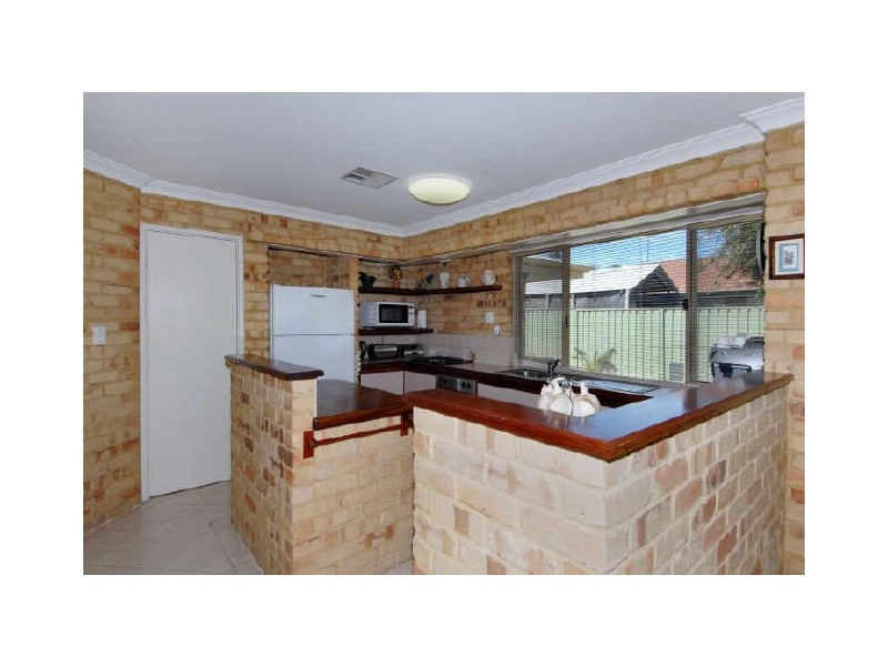 11 Hopevale Place, Erskine WA 6210