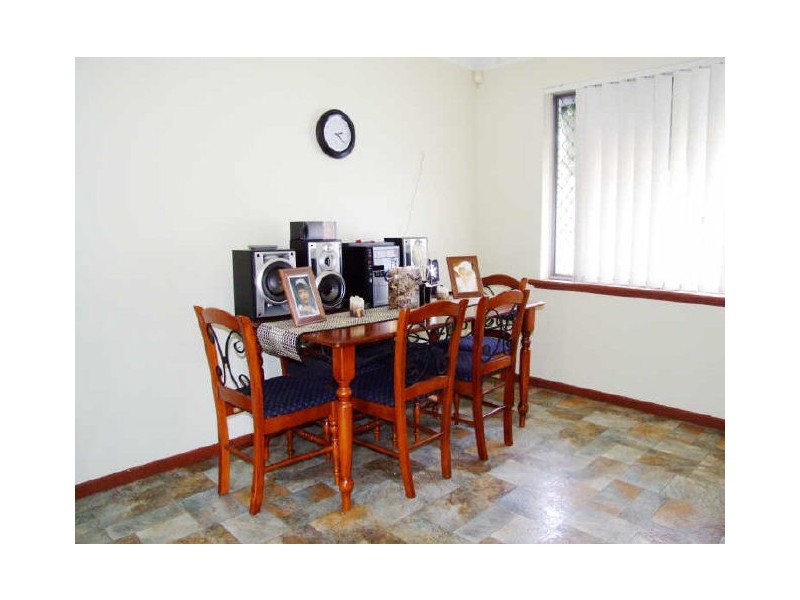 4 Laguna Street, Safety Bay WA 6169