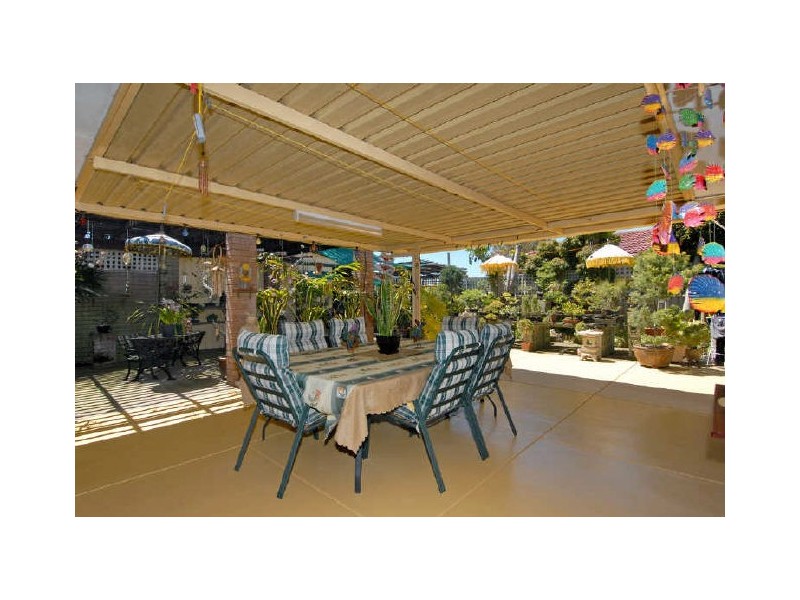 34 Arkwell Avenue, Rockingham WA 6168