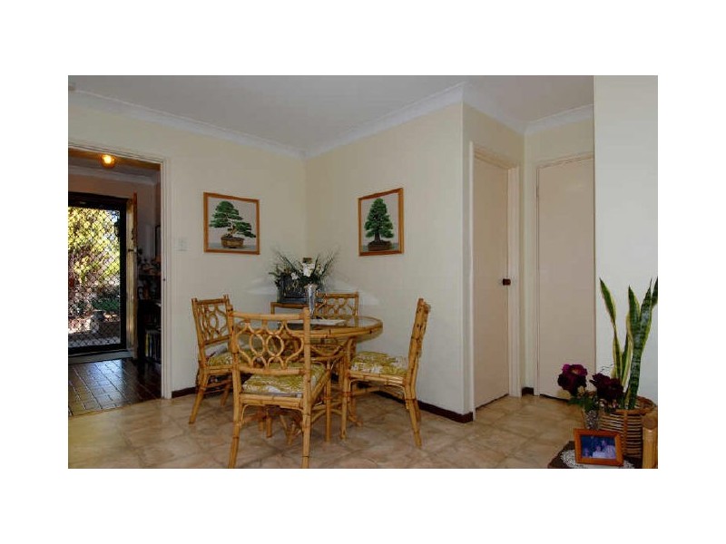 34 Arkwell Avenue, Rockingham WA 6168