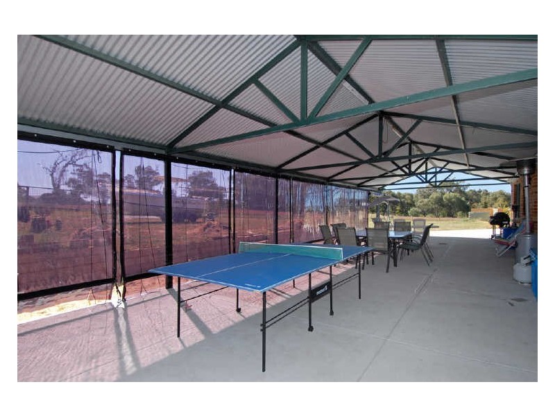 99 Karri Street, Karnup WA 6176