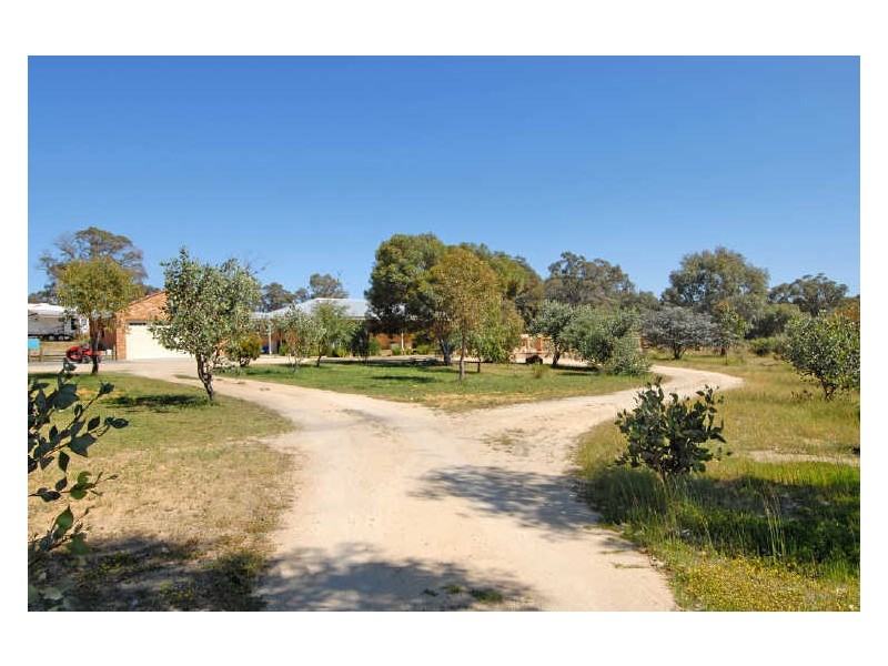 99 Karri Street, Karnup WA 6176