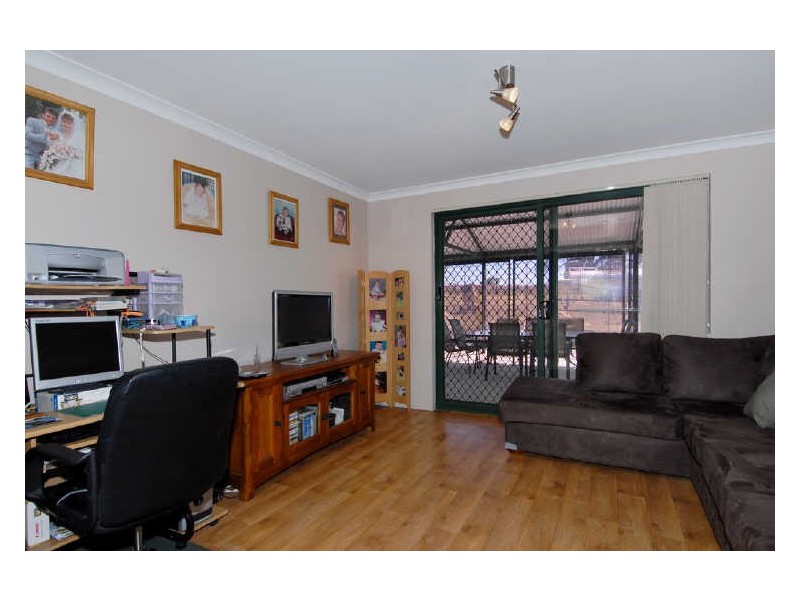 99 Karri Street, Karnup WA 6176