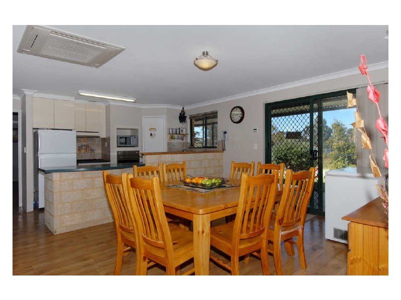 99 Karri Street, Karnup WA 6176