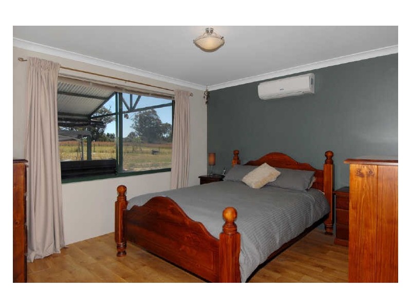 99 Karri Street, Karnup WA 6176