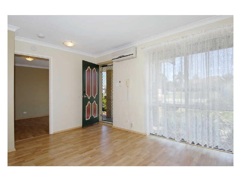 15 Torrens Drive, Waikiki WA 6169