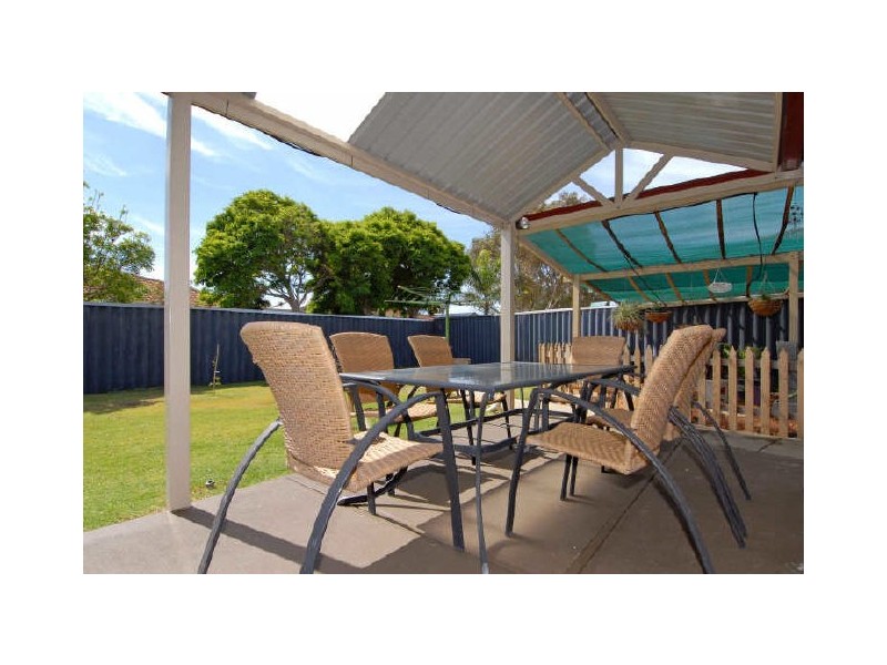 9 Javanica Court, Warnbro WA 6169