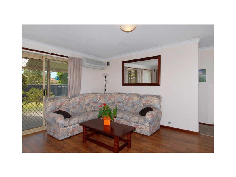 9 Javanica Court, Warnbro WA 6169