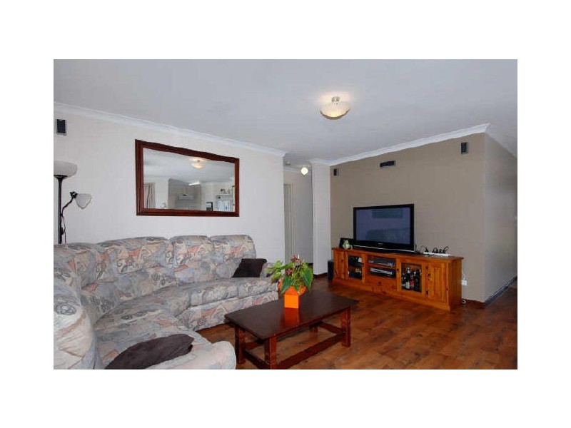 9 Javanica Court, Warnbro WA 6169