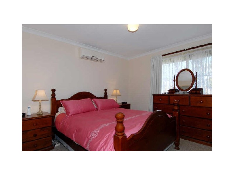 9 Javanica Court, Warnbro WA 6169