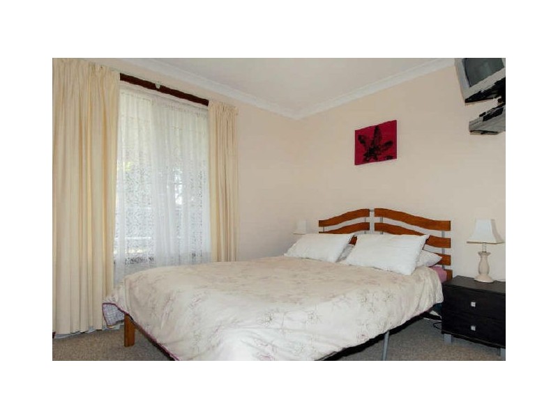 9 Javanica Court, Warnbro WA 6169