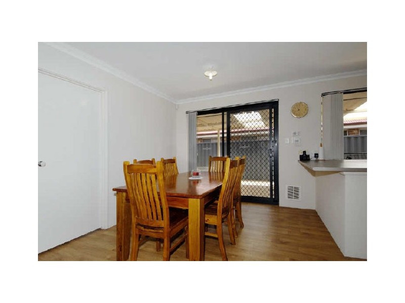 12 Ficifolia Brace, Baldivis WA 6171