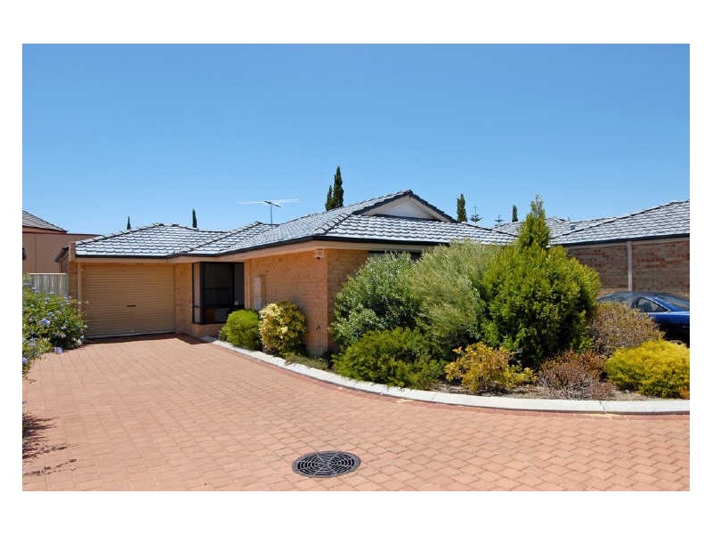 4/21 La Manche Avenue, Port Kennedy WA 6172