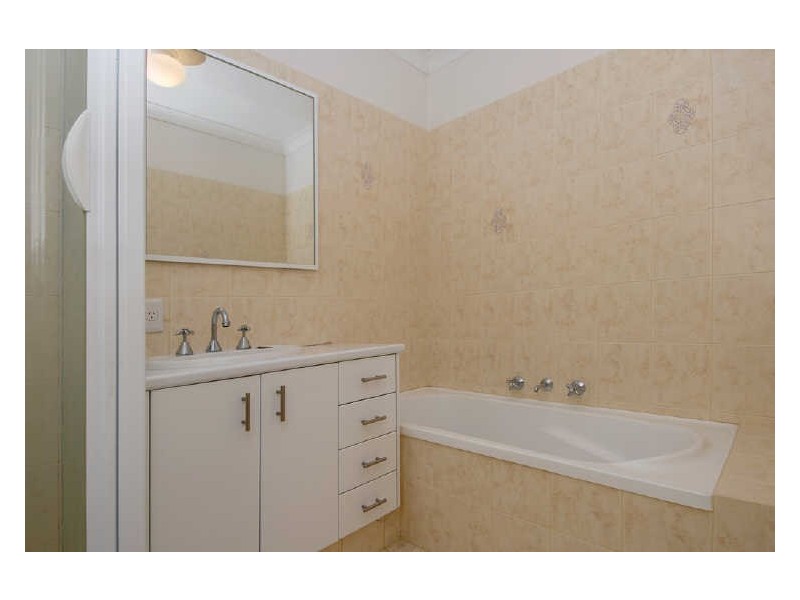 4/21 La Manche Avenue, Port Kennedy WA 6172
