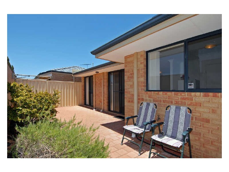 4/21 La Manche Avenue, Port Kennedy WA 6172