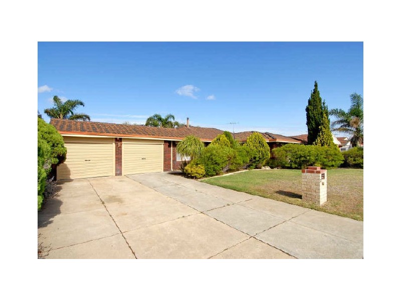21 Acapulco Drive, Safety Bay WA 6169