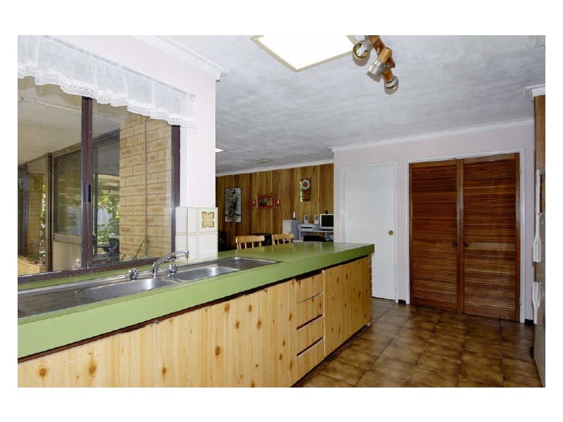 22 Gamble Street, Warnbro WA 6169