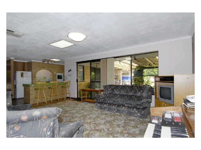 22 Gamble Street, Warnbro WA 6169
