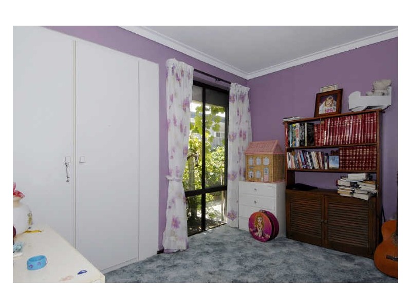 22 Gamble Street, Warnbro WA 6169