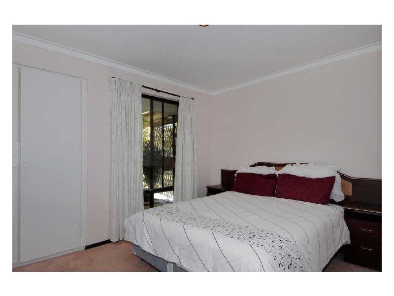 22 Gamble Street, Warnbro WA 6169