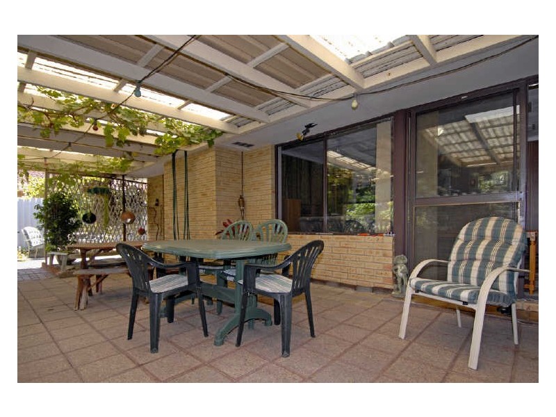 22 Gamble Street, Warnbro WA 6169