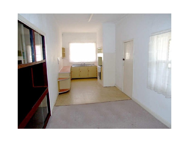 151 Parkin Street, Rockingham WA 6168