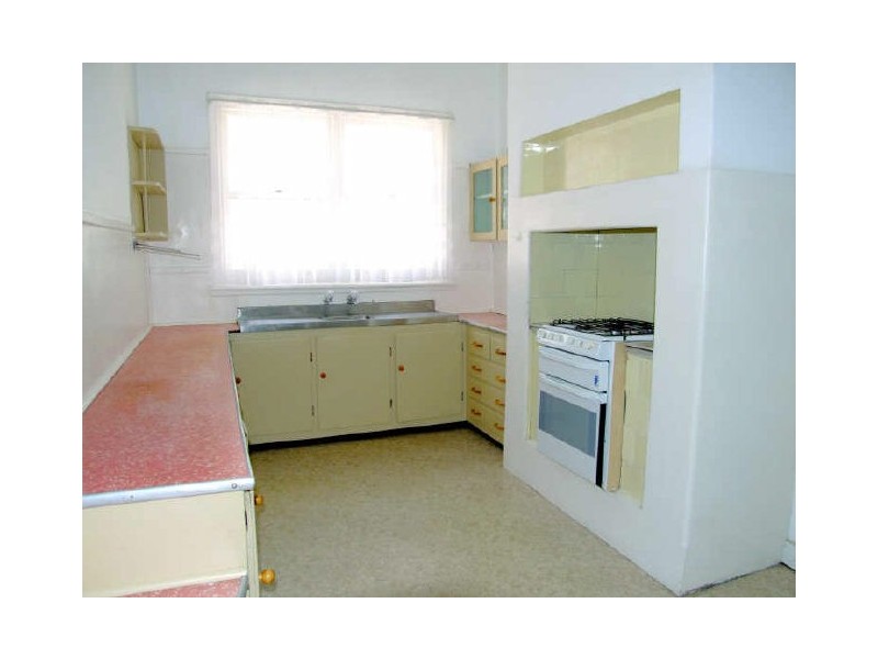 151 Parkin Street, Rockingham WA 6168