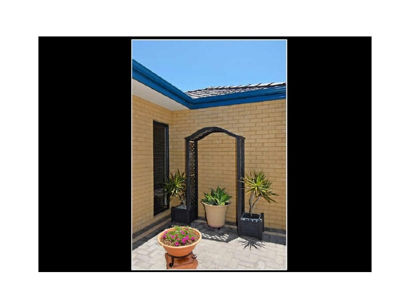 15 Corymbia Gardens, Baldivis WA 6171
