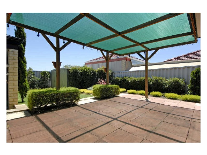 57 Zaragoza Drive, Port Kennedy WA 6172