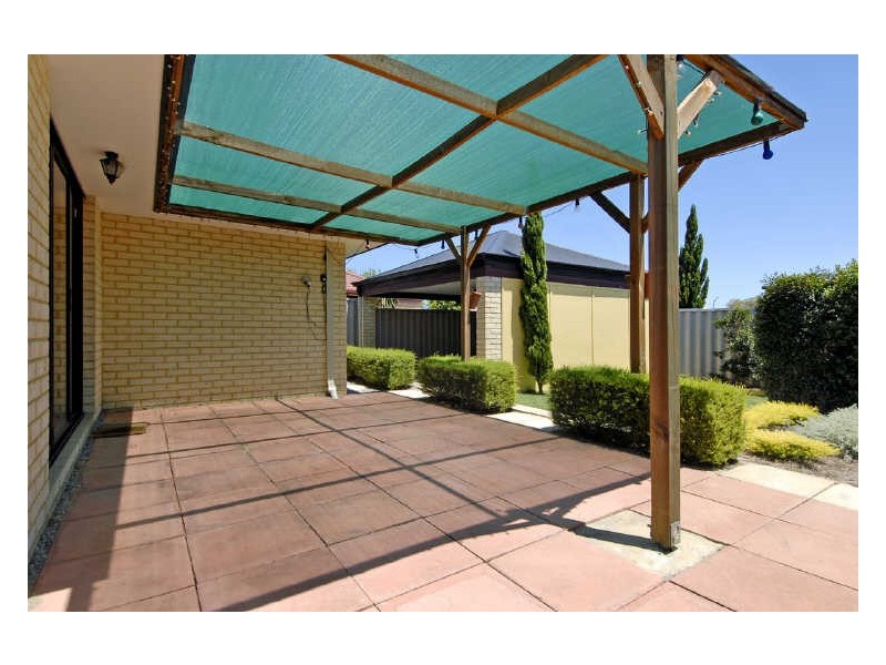 57 Zaragoza Drive, Port Kennedy WA 6172
