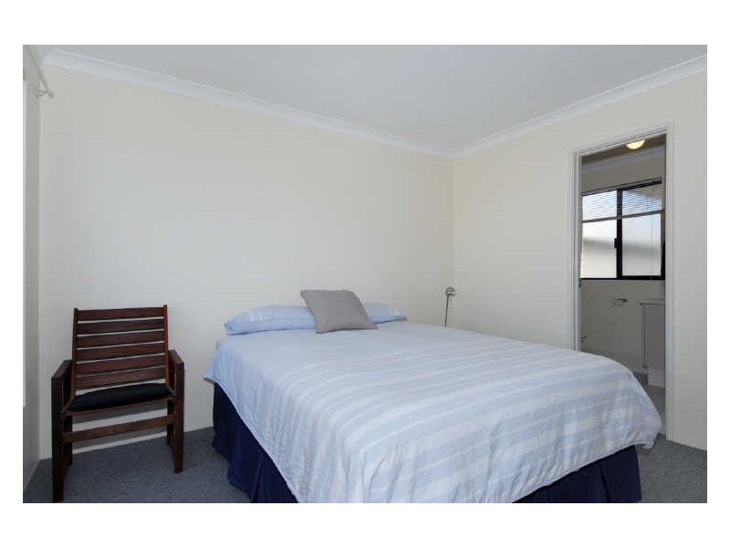 57 Zaragoza Drive, Port Kennedy WA 6172