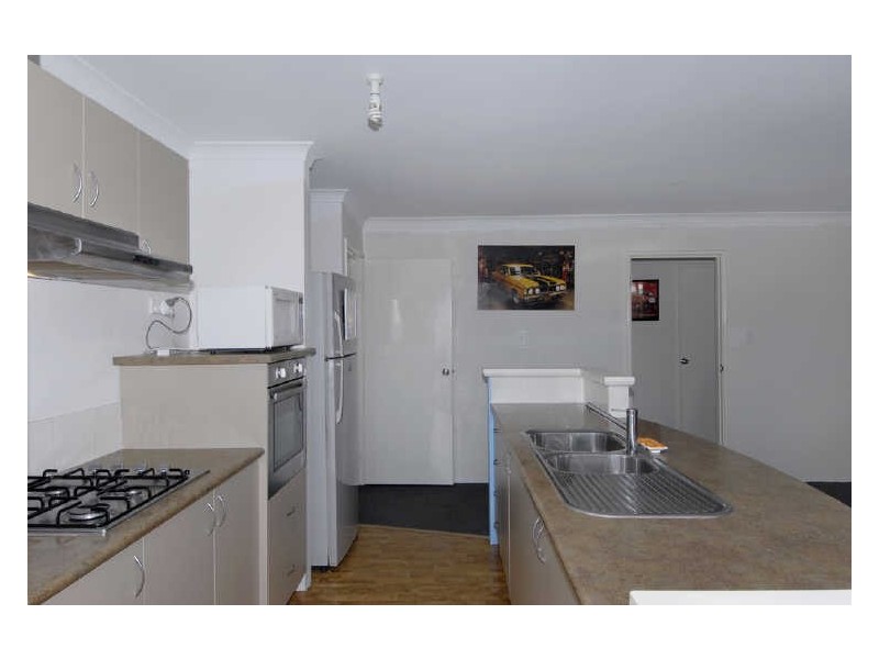 4 Leinster Way, Baldivis WA 6171