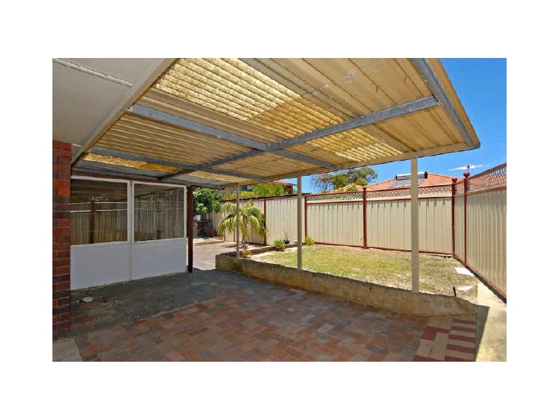 4a Gosforth Court, Safety Bay WA 6169