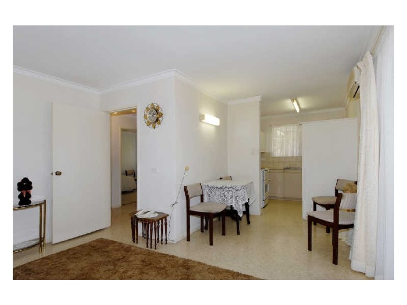 1/6 Merope Close, Rockingham WA 6168