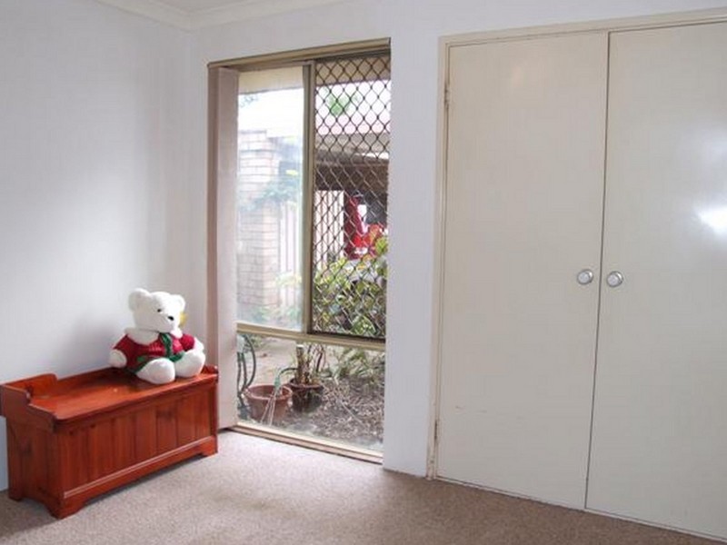 12/10 Hawkins Street, Rockingham WA 6168