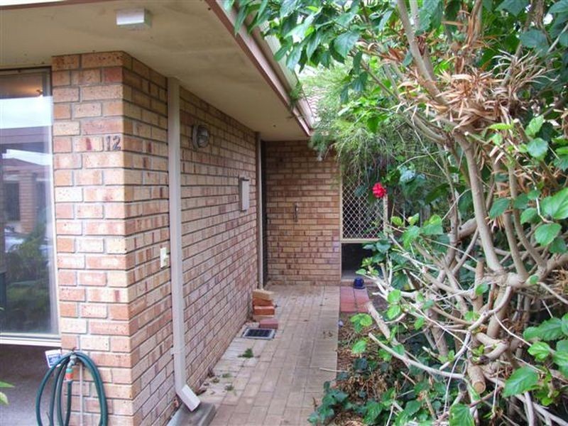 12/10 Hawkins Street, Rockingham WA 6168