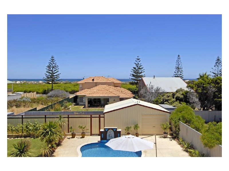 17 Erlistoun Street, Golden Bay WA 6174