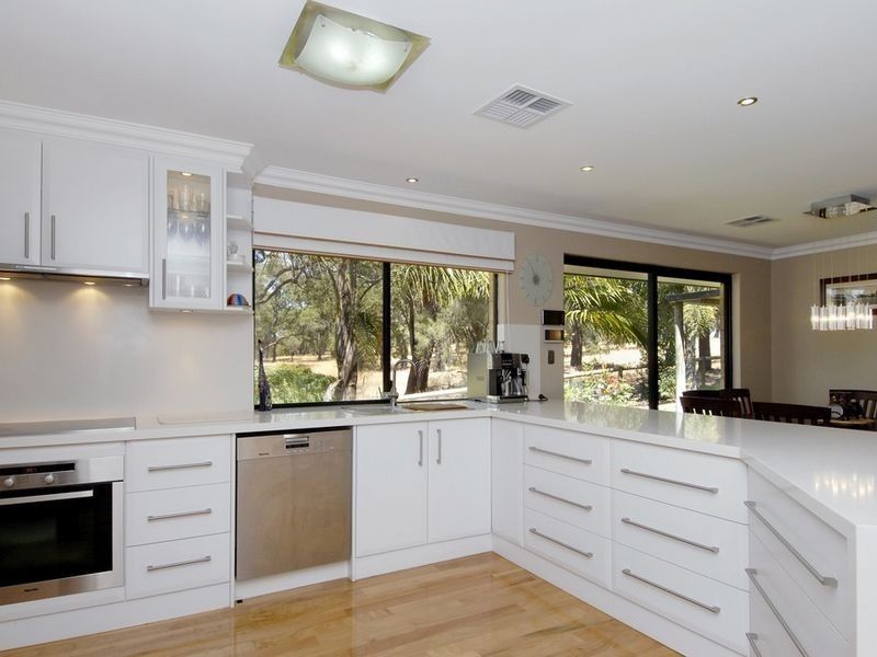 4 Maddren Way, Baldivis WA 6171