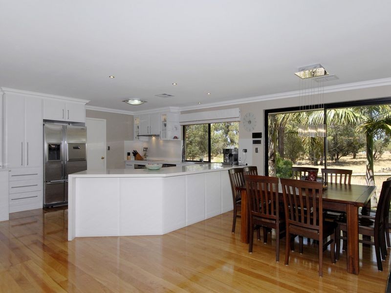 4 Maddren Way, Baldivis WA 6171