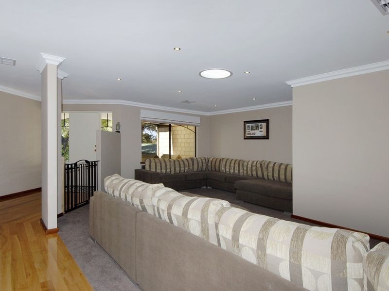 4 Maddren Way, Baldivis WA 6171