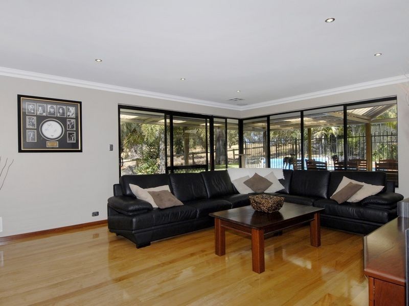 4 Maddren Way, Baldivis WA 6171