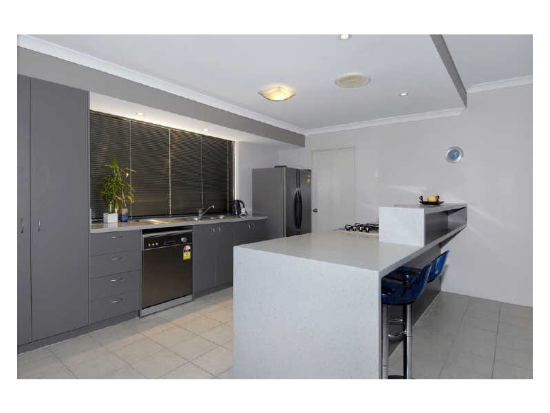 6 Nundle Road, Baldivis WA 6171