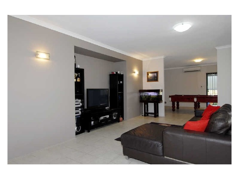 6 Nundle Road, Baldivis WA 6171