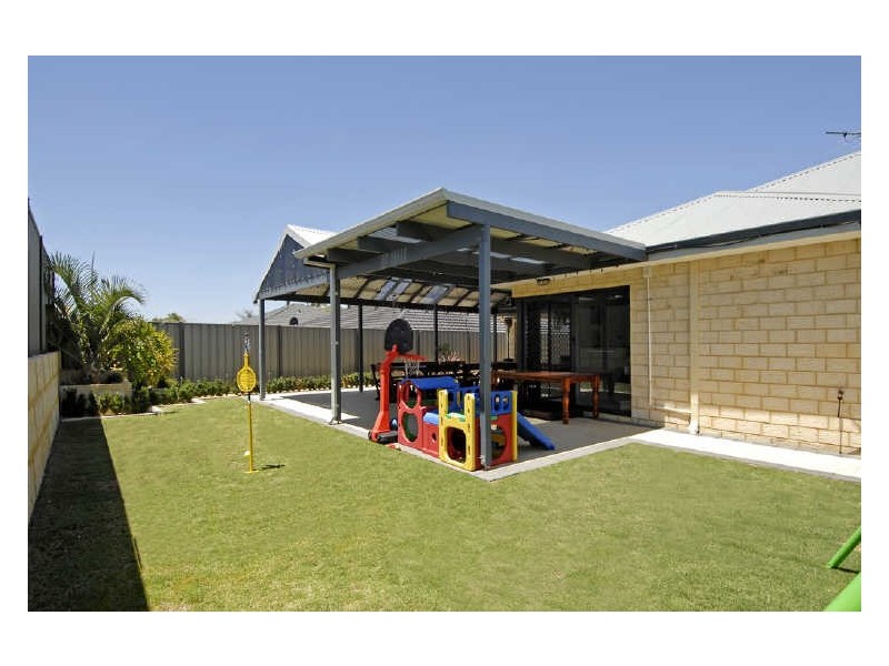 6 Nundle Road, Baldivis WA 6171