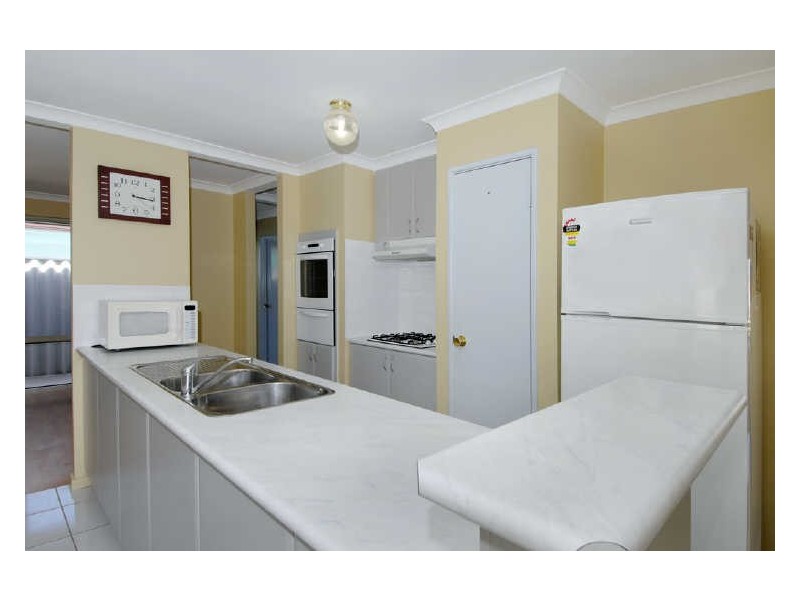 22 Sennet Lane, Warnbro WA 6169