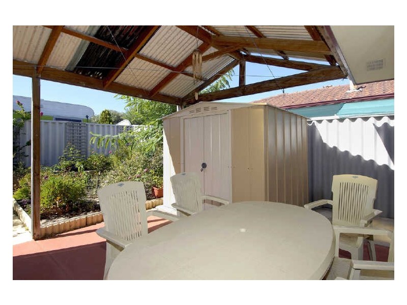 22 Sennet Lane, Warnbro WA 6169