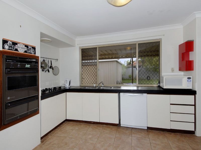 41 Gumnut Crescent, Safety Bay WA 6169
