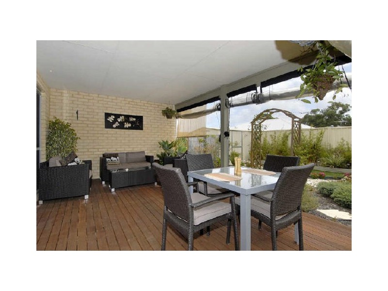 6 Abbott Brace, Baldivis WA 6171