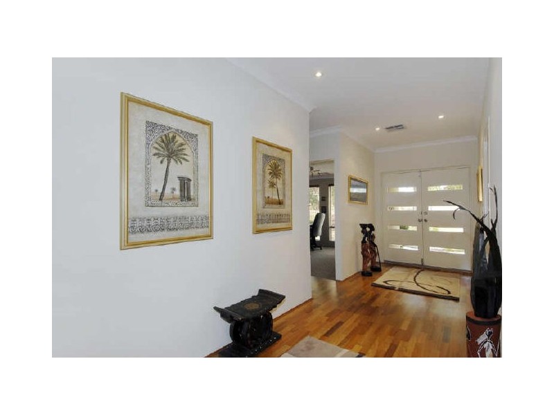 6 Abbott Brace, Baldivis WA 6171
