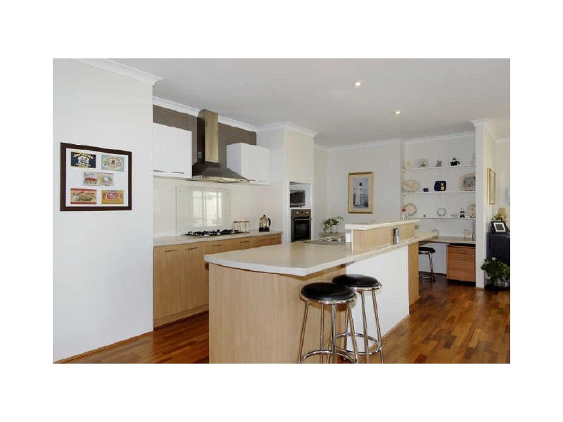 6 Abbott Brace, Baldivis WA 6171